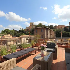 Apartment Garibaldi 2, Rome
